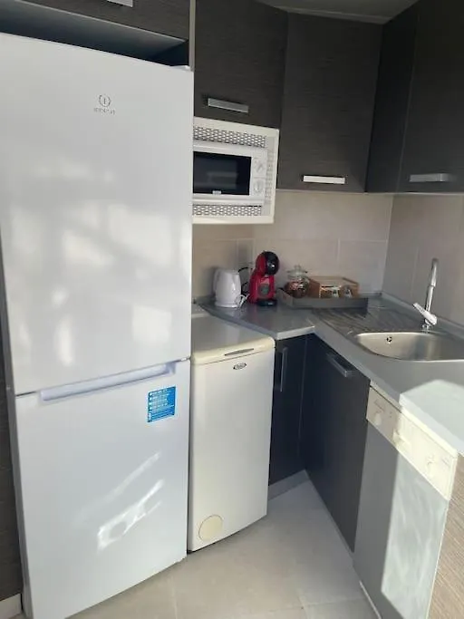 Soleado Y Luminoso Apartamento Fuengirola